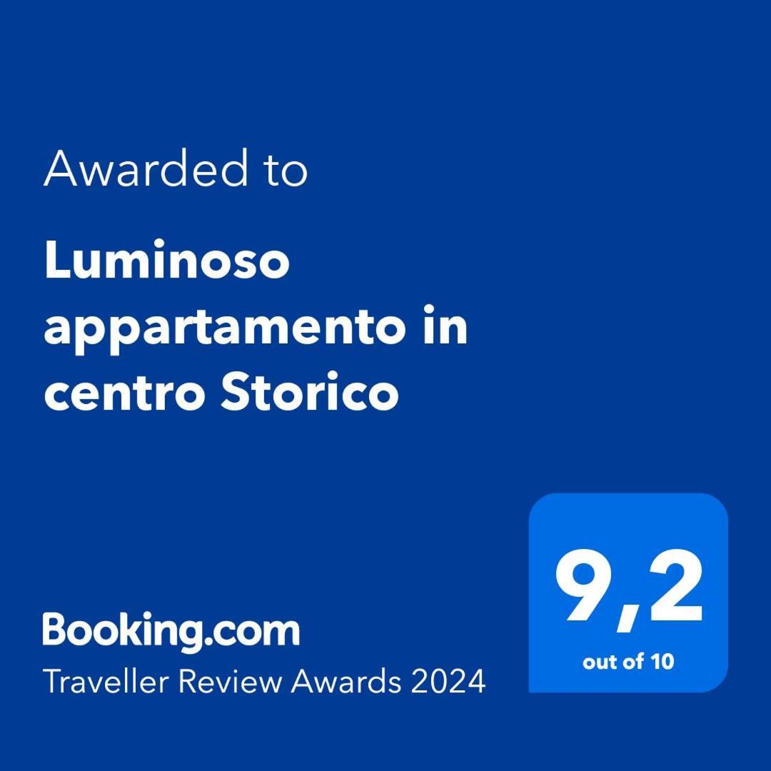 Luminoso Appartamento In Centro Storico Rome Exterior photo